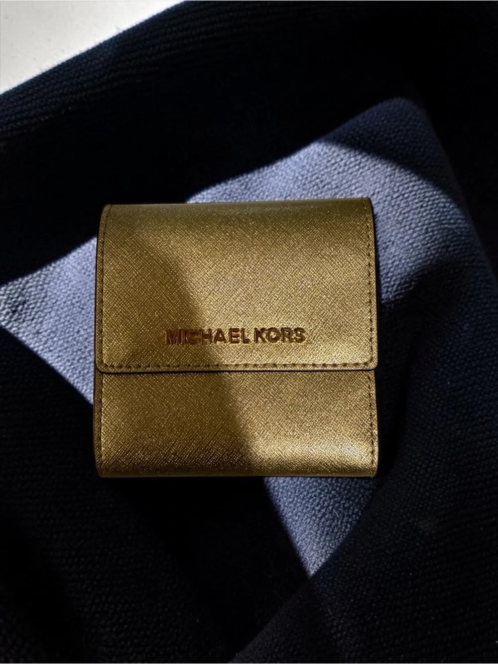 New Michael Kors Jet Set Travel Gold Small Trifold Card Case Wallet